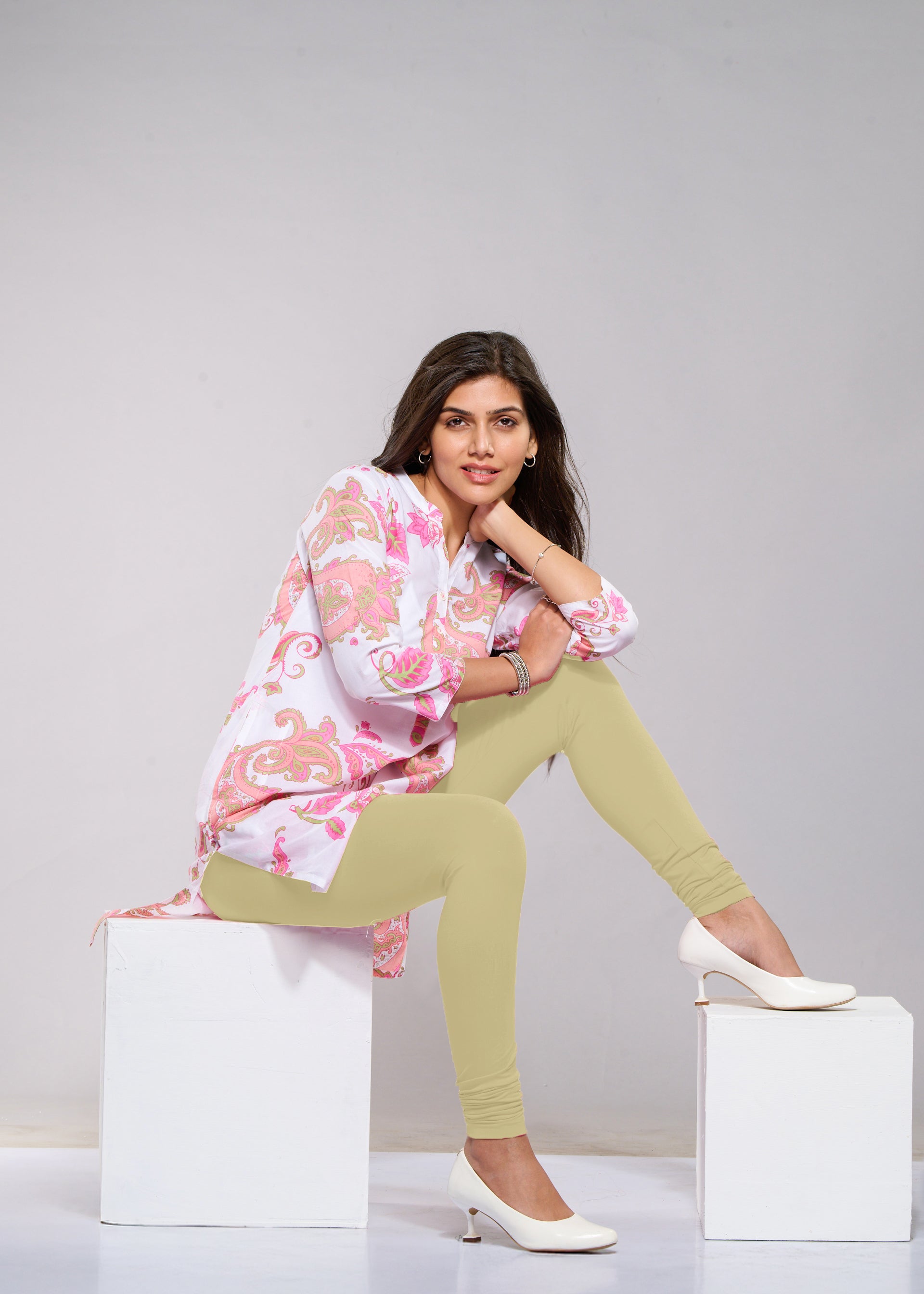 Full Leggings (Dark Sand)